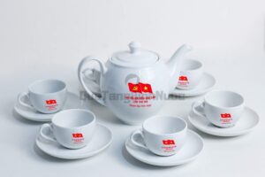 Bộ ấm trà in logo đại hội Đảng làm quà tặng đại biểu