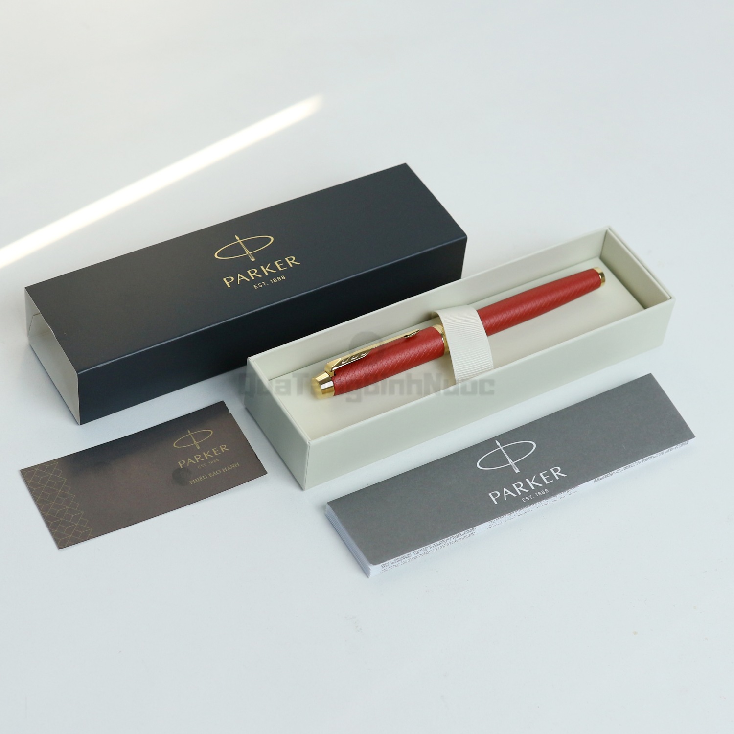 Butparker.com.vn chuyên bút ký Parker, tư vấn theo nhu cầu, hỗ trợ khắc và cung cấp set quà đồng bộ Butparker.com.vn chuyên bút ký Parker, tư vấn theo nhu cầu, hỗ trợ khắc và cung cấp set quà đồng bộ